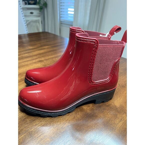 London Fog burgundy ankle, rain boots size 8 NEW - Picture 1 of 6